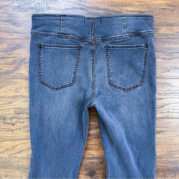 Free People • Penny Pull-On Flare Jeans bell bottom black grey stretch denim - Picture 9 of 10